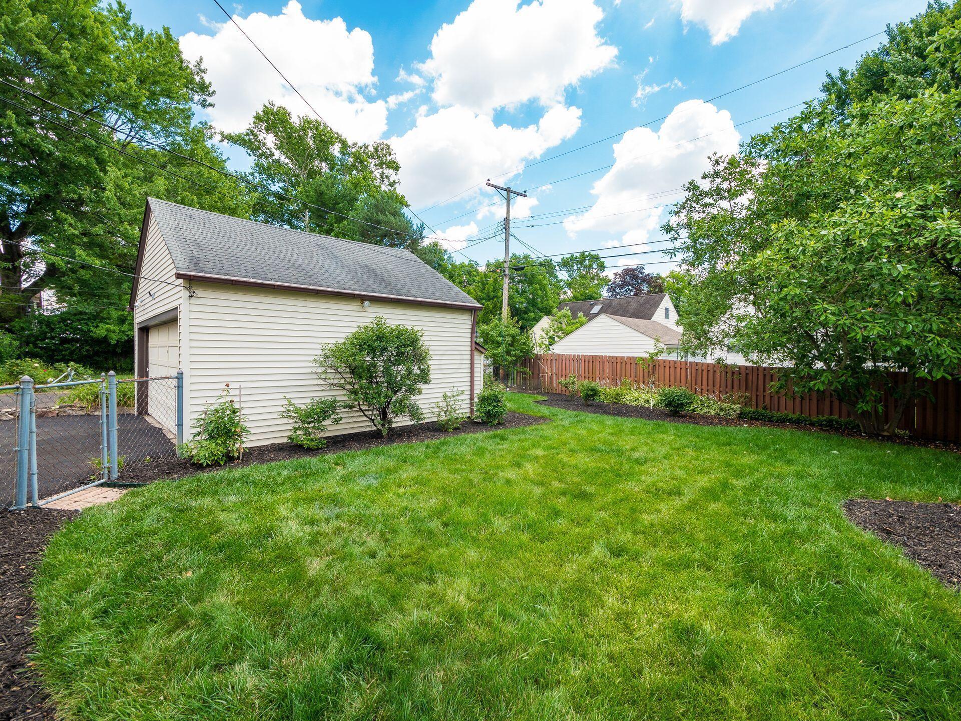 405 Richards Road Columbus, OH 43214 - Photo 29 of 33 038_ Rd Columbus OH 43214 USA