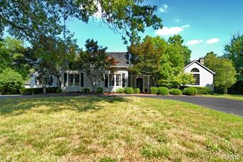 26 South Spoede Road Creve Coeur, MO 63141 - Photo 1 of 41 Gallery Image 1