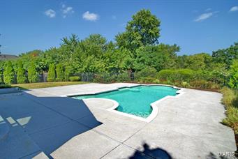 26 South Spoede Road Creve Coeur, MO 63141 - Photo 12 of 41 Gallery Image 12