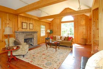 26 South Spoede Road Creve Coeur, MO 63141 - Photo 23 of 41 Gallery Image 23