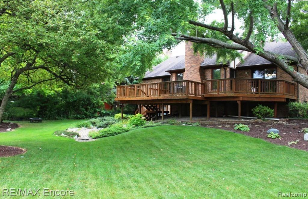 315 Rose Brier Drive Rochester Hills, MI 48309 - Photo 61 of 68