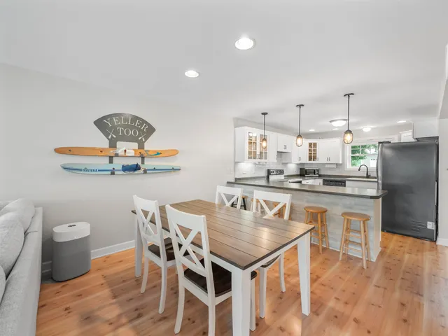 $1,590,000 | E1396 Grandview Road, Waupaca, WI 54981