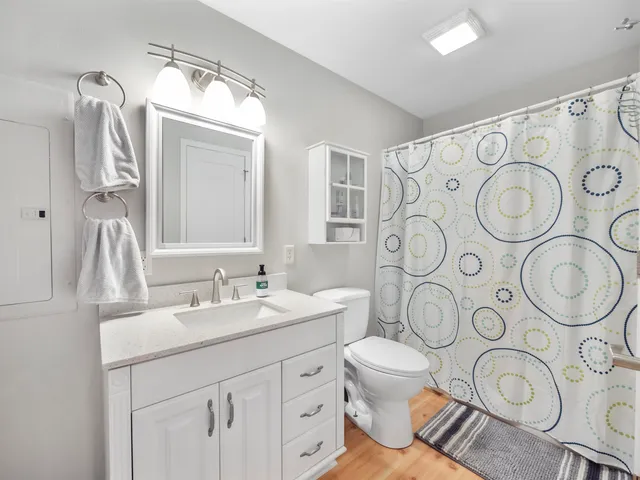 $1,590,000 | E1396 Grandview Road, Waupaca, WI 54981