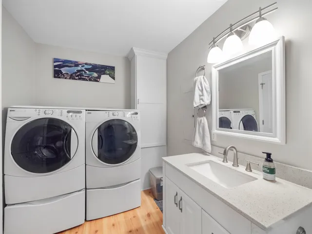 $1,590,000 | E1396 Grandview Road, Waupaca, WI 54981