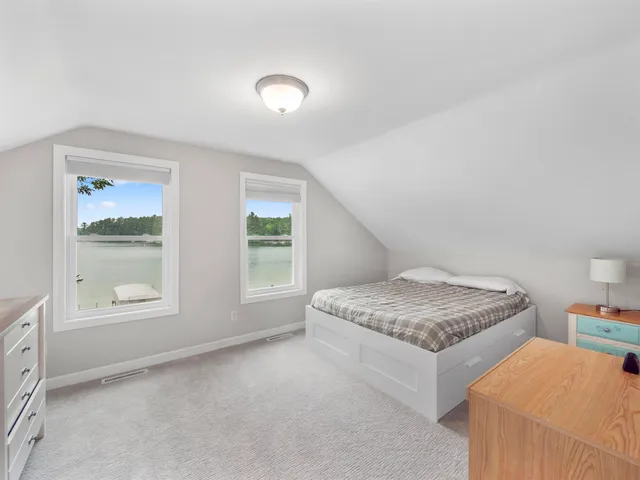 $1,590,000 | E1396 Grandview Road, Waupaca, WI 54981