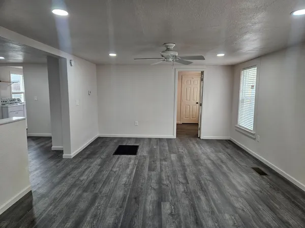 $2,450 | 633 B Street, Yuba City, CA 95991