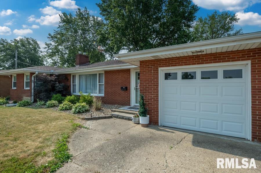400 Sheridan Road Pekin, IL 61554 - Photo 2 of 35 Gallery Image 2