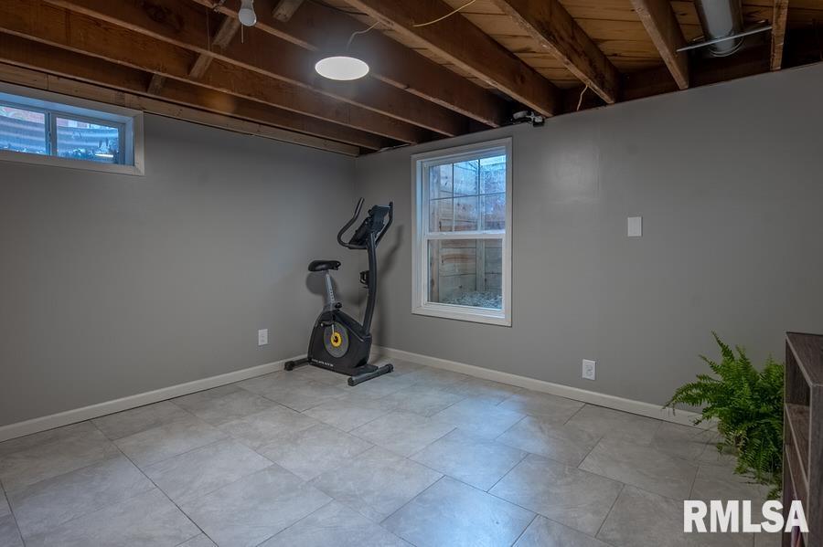 400 Sheridan Road Pekin, IL 61554 - Photo 29 of 35 Gallery Image 29