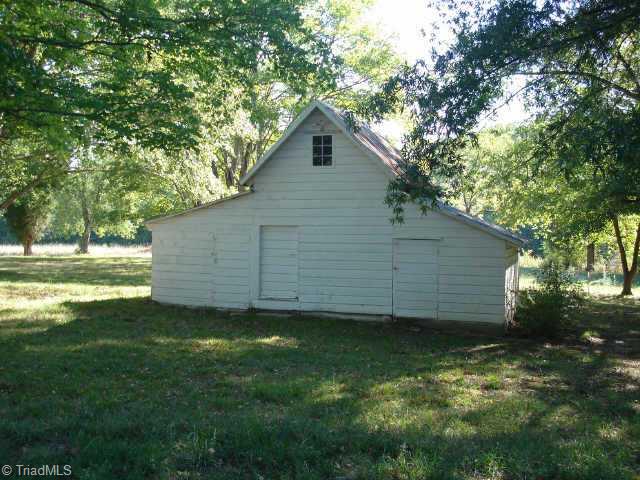 1850 Rowe Road Lexington, NC 27295 - Photo 2 of 2 Other. Storage building