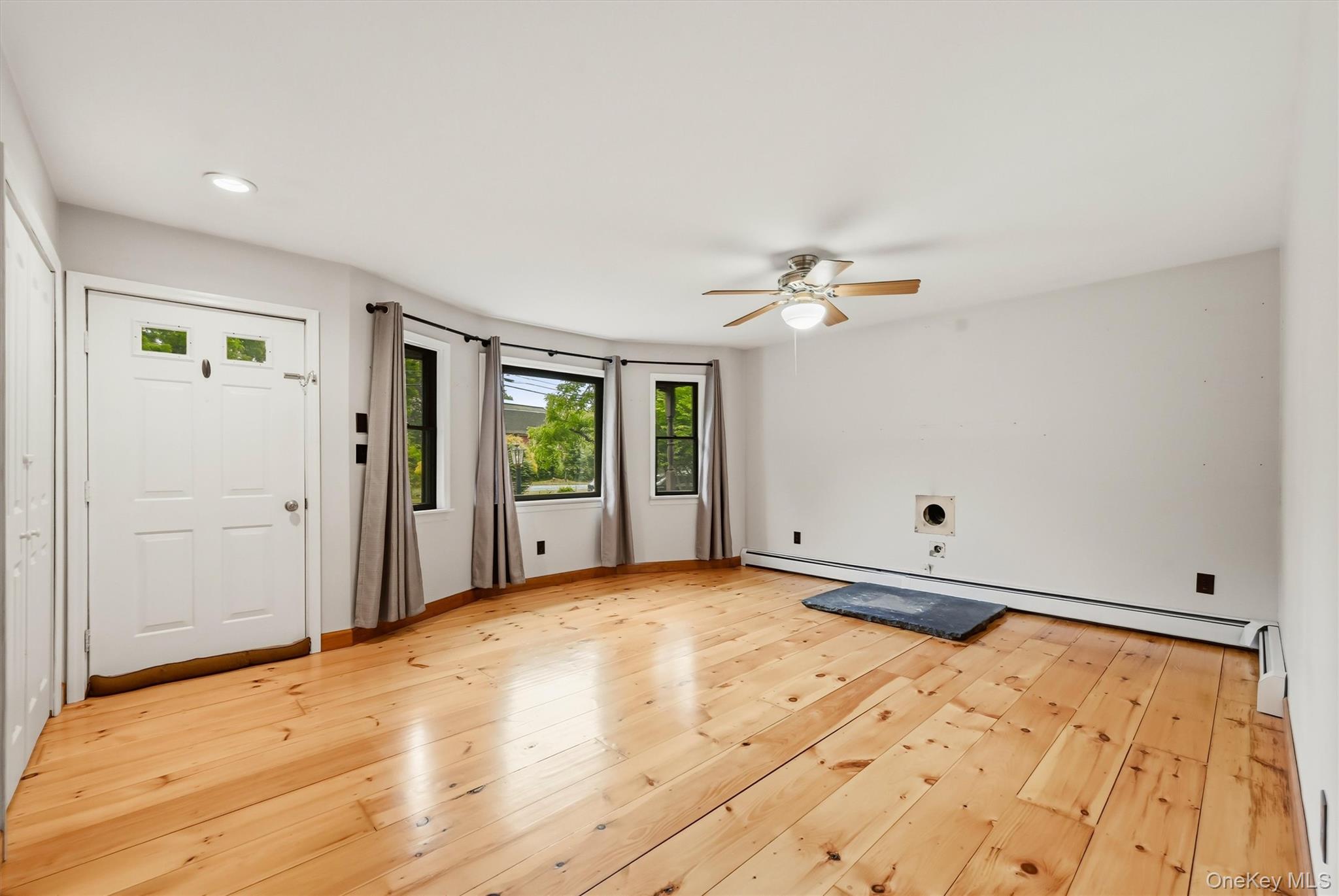 393 Goodwill Road Montgomery, NY 12549 - Photo 9 of 33