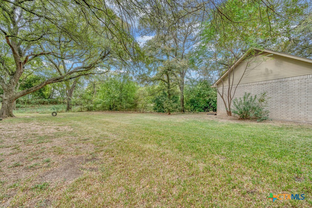 3900 Fox Ridge Road Lorena, TX 76655 - Photo 32 of 35 a view of a backyard