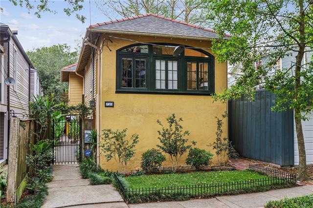720 Calhoun Street New Orleans, LA 70118 - Photo 1 of 30