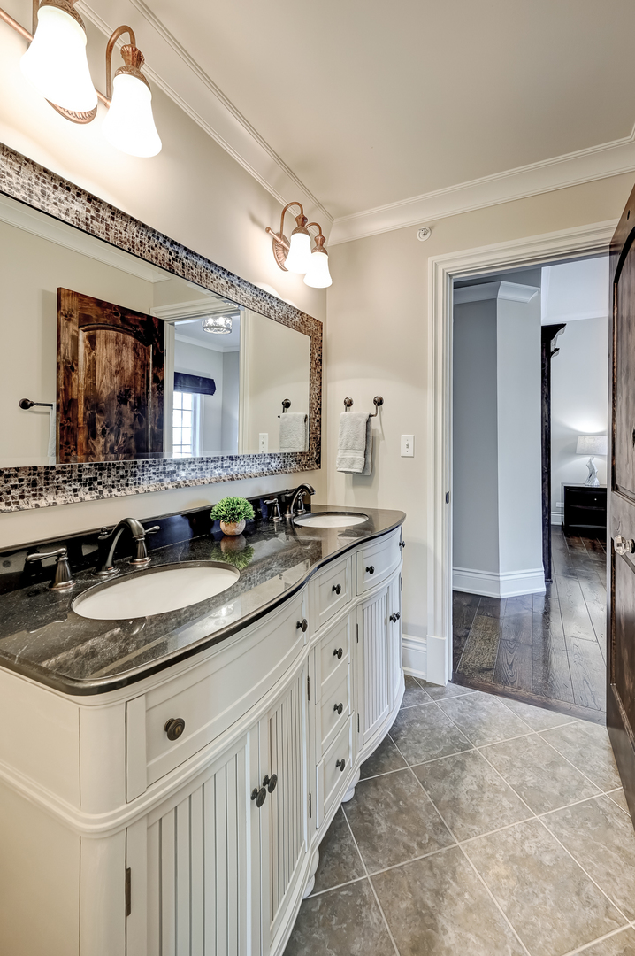 359 Ruby Street Clarendon Hills, IL 60514 - Photo 30 of 45