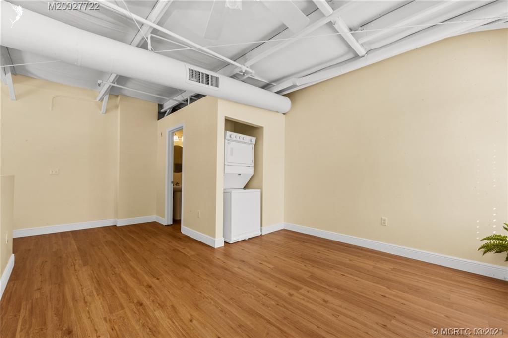 439 Northeast Baker Road Stuart, FL 34994 - Photo 24 of 33 Gallery Image 24