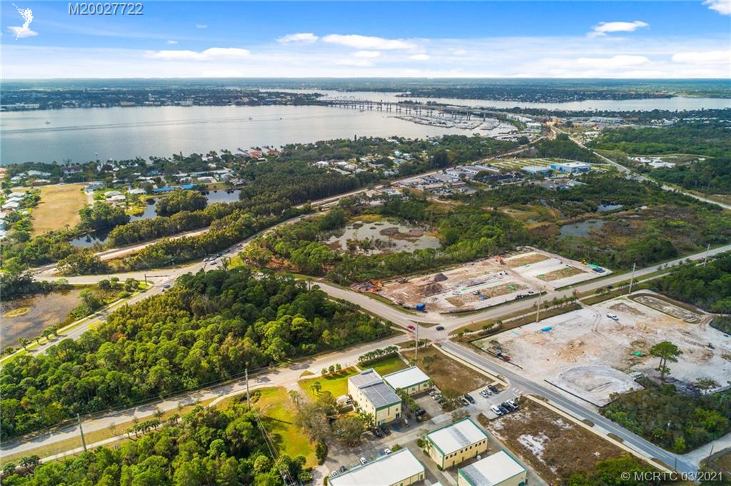 439 Northeast Baker Road Stuart, FL 34994 - Photo 26 of 33 Gallery Image 26