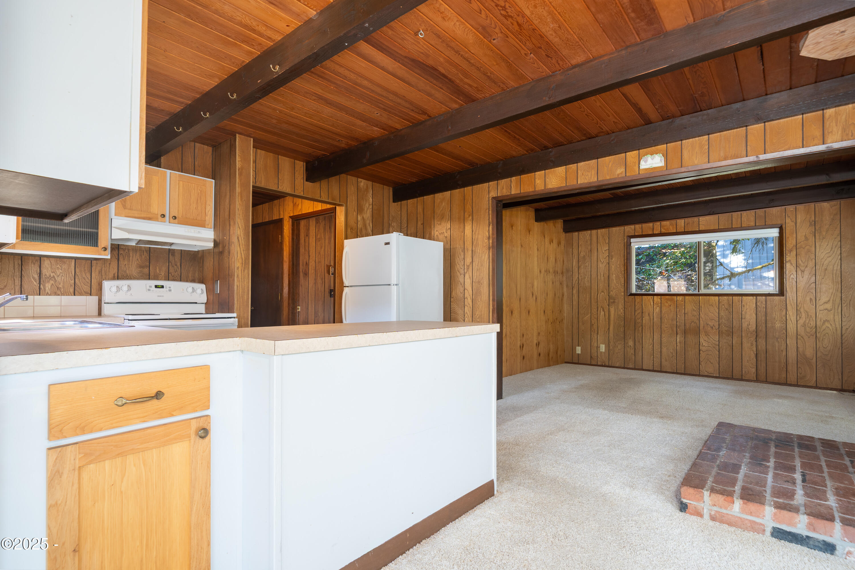 1836 Little Switzerland Road Tidewater, OR 97390 - Photo 11 of 34 Kitchen-living-dining