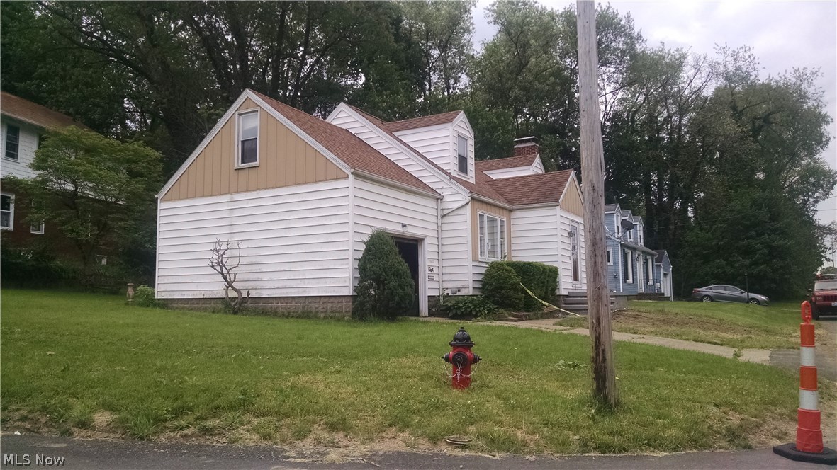 1632 Monument Road Northwest Canton, OH 44703 - Photo 1 of 1 Gallery Image 1