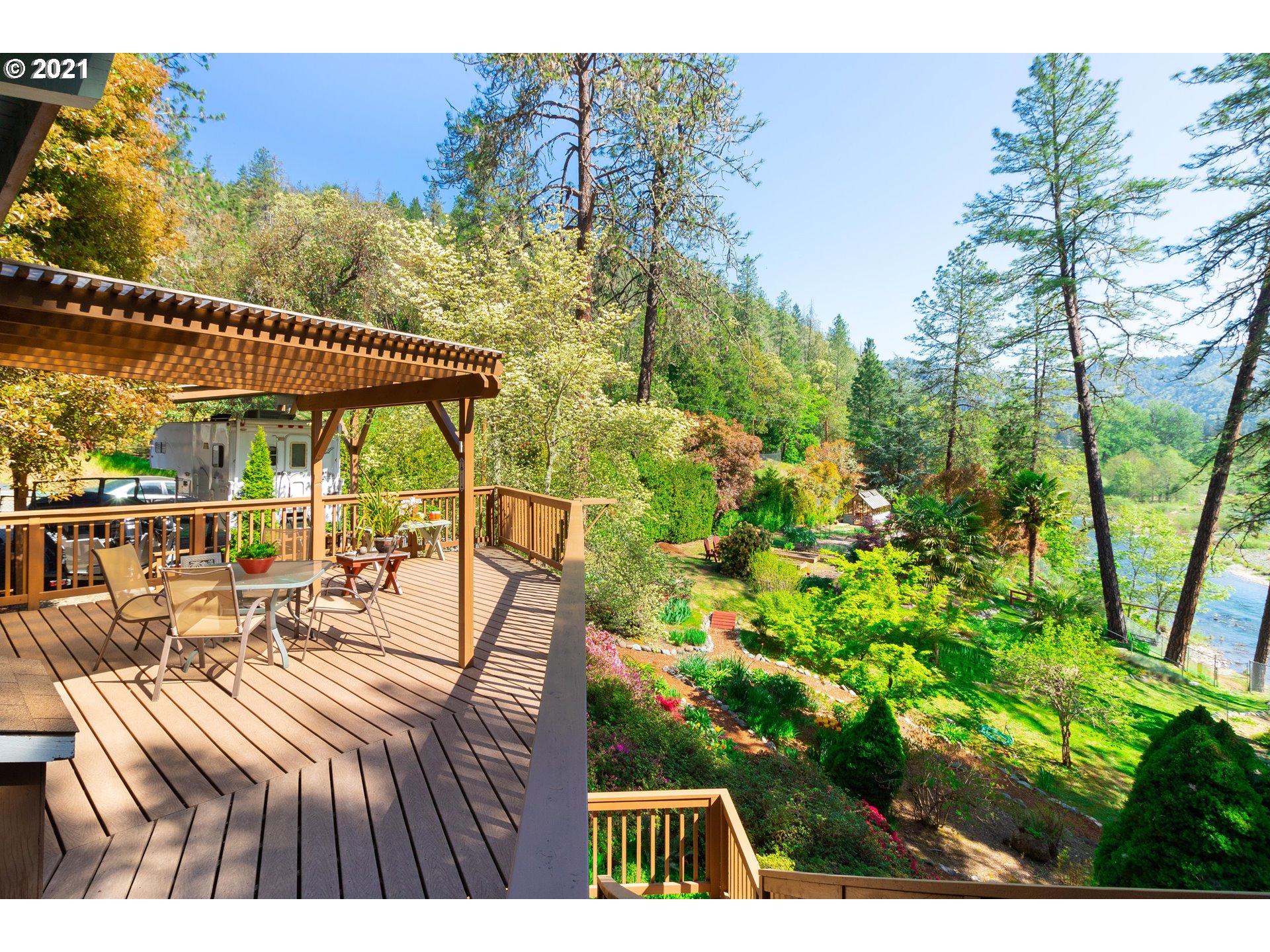 415 Gazley Road Myrtle Creek, OR 97457 - Photo 16 of 32