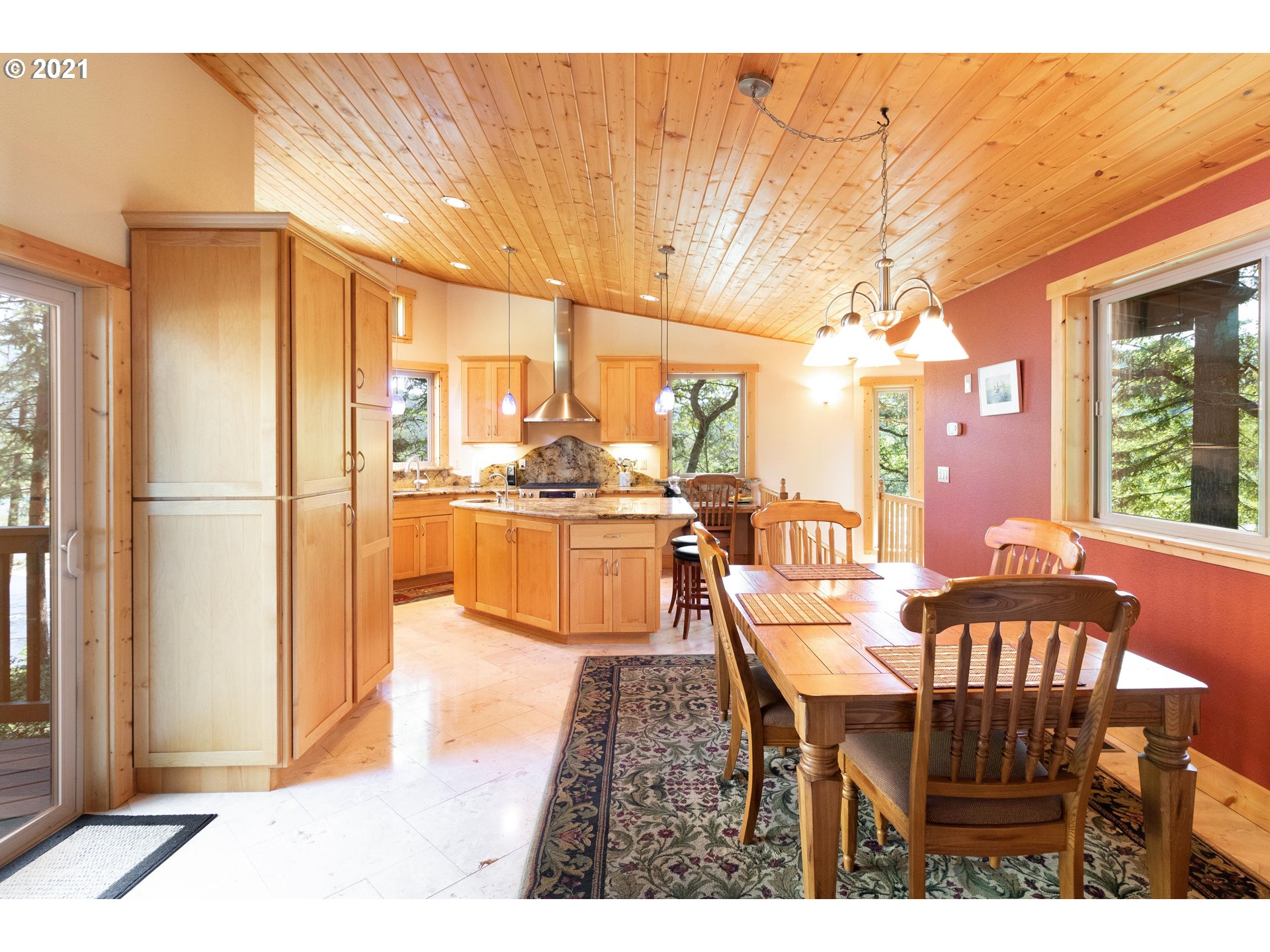 415 Gazley Road Myrtle Creek, OR 97457 - Photo 5 of 32
