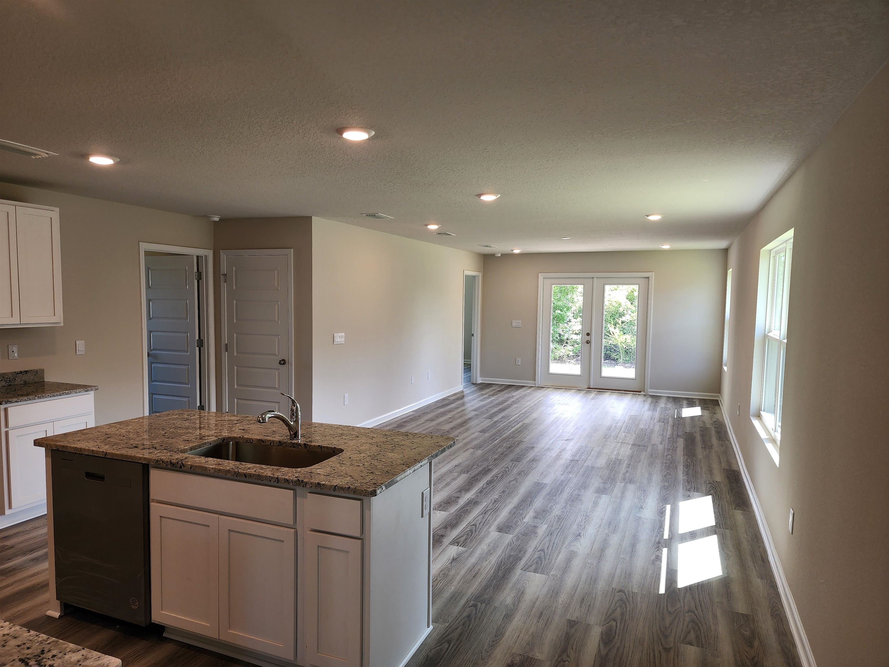 15715 Laurelbrooke Loop Fairhope, AL 36532 - Photo 2 of 19