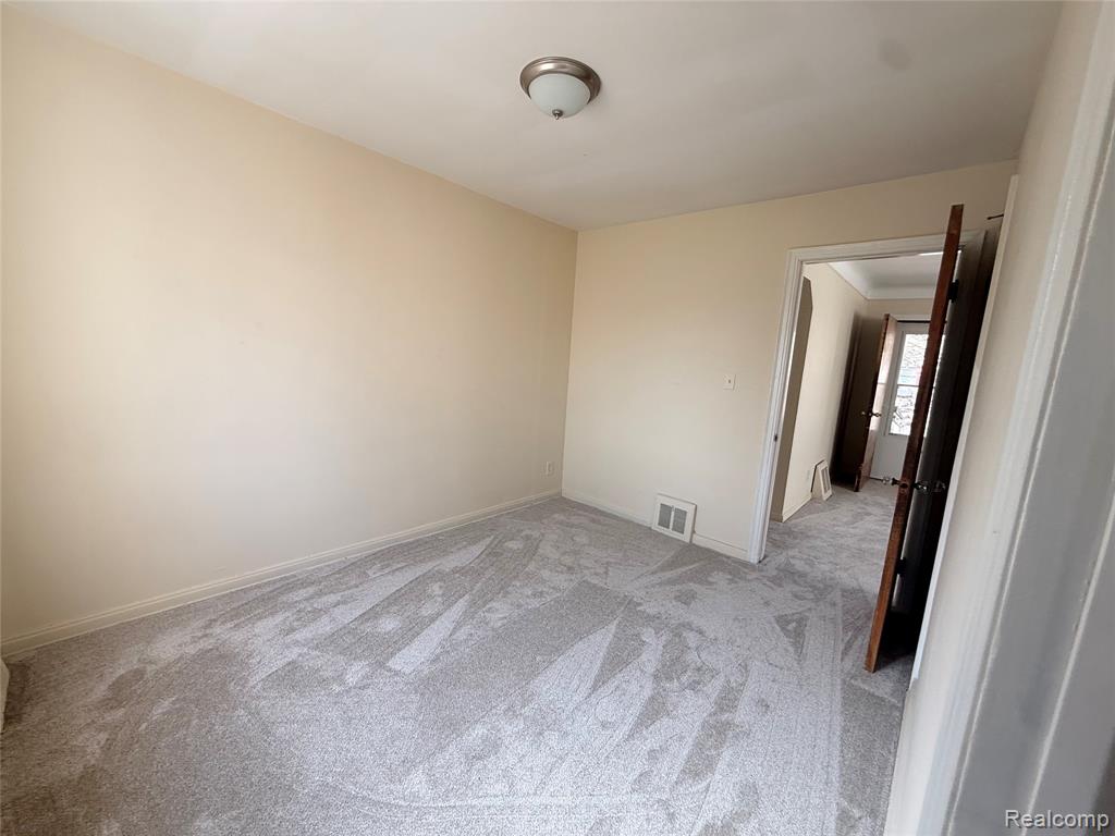 6356 Rutland Street Detroit, MI 48228 - Photo 10 of 19 Gallery Image 10