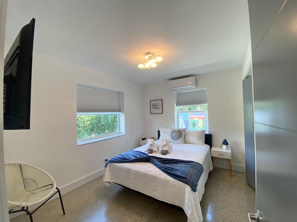 304 Southeast 3rd Street Delray Beach, FL 33483 - Photo 35 of 35 29691D8E-746C-400F-B163-565DB7EC2E83_1_1