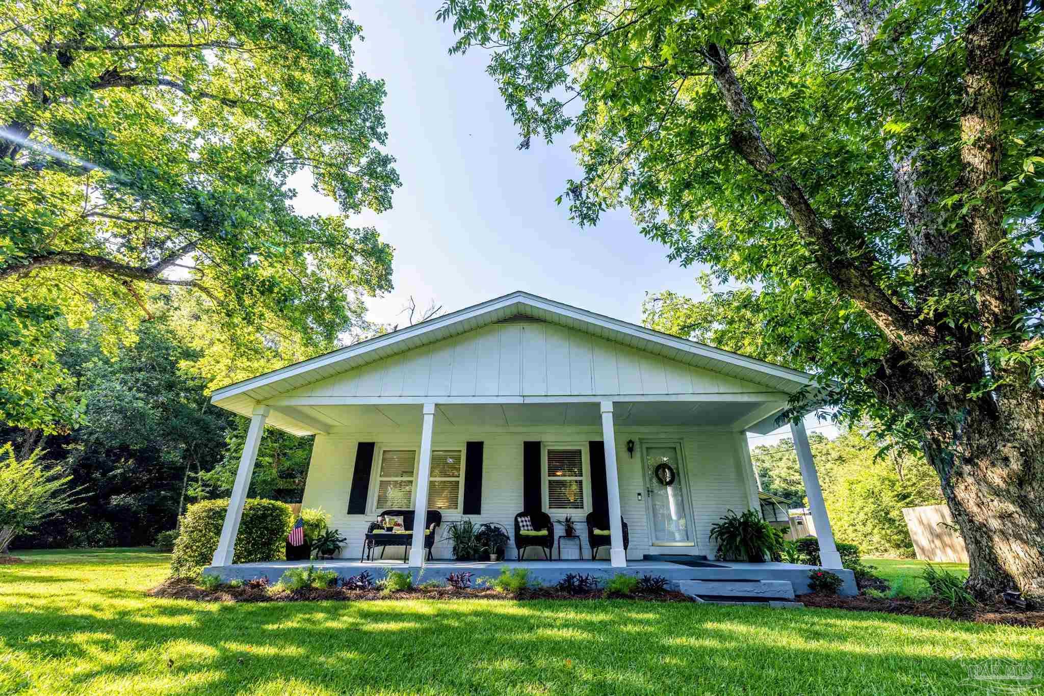 1148 West 9 & Half Mile Road Pensacola, FL 32534 - Photo 4 of 39