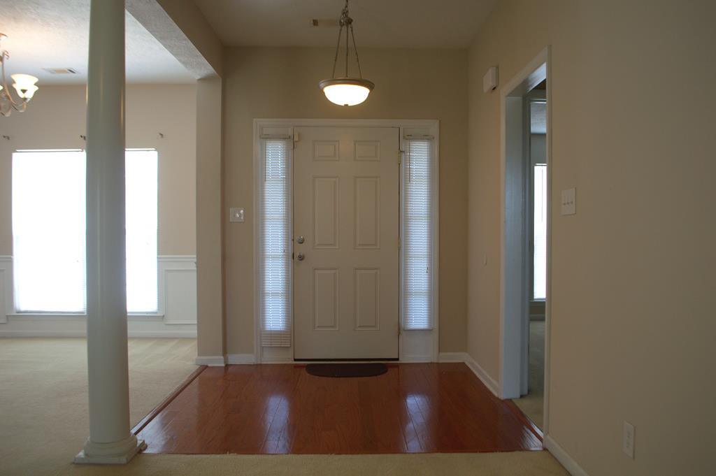 3006 Clarkston Road Augusta, GA 30909 - Photo 3 of 29 Foyer