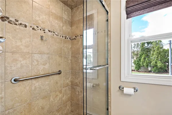 $469,000 | 5 Luther Avenue, East Providence, RI 02914