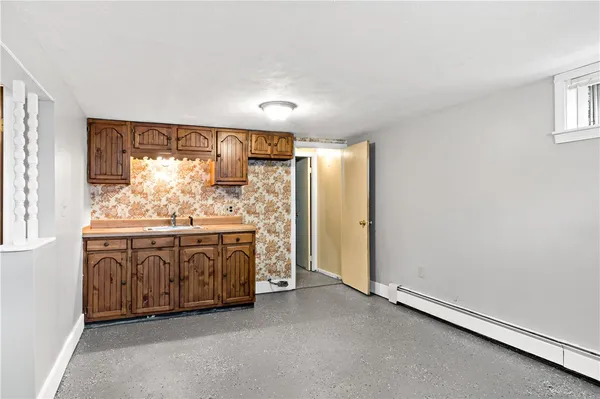 $469,000 | 5 Luther Avenue, East Providence, RI 02914