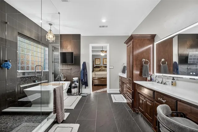 $2,595,000 | 6428 Lavendale Avenue, Dallas, TX 75230