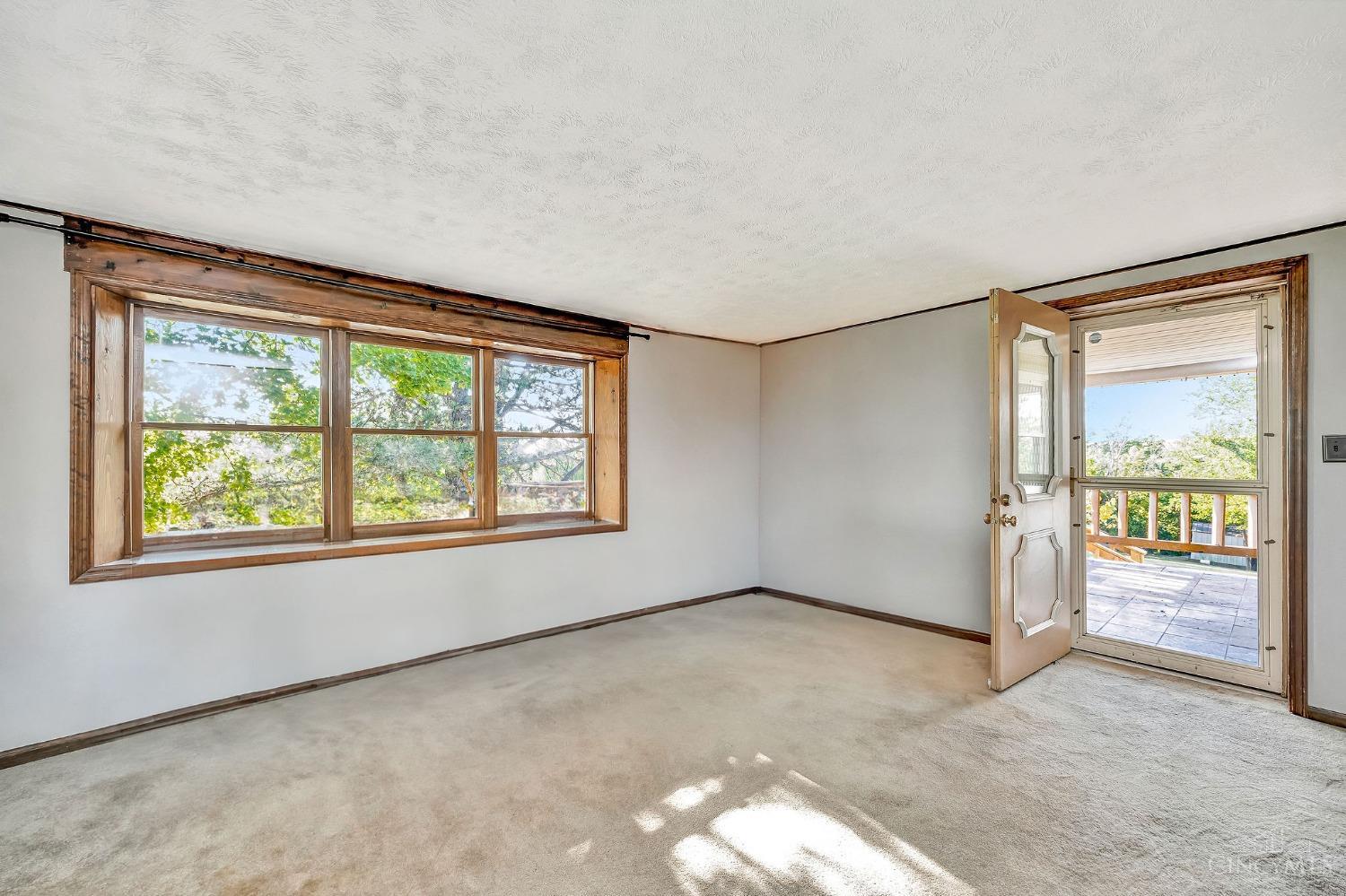 1103 Brunner Road Hamilton, OH 45013 - Photo 10 of 32 Gallery Image 10