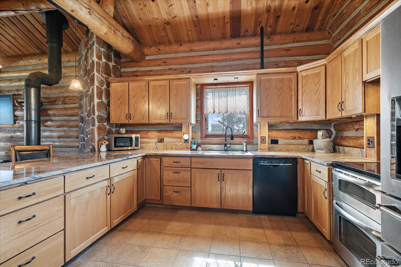 8435 North Saguaro Ridge Road Parker, CO 80138 - Photo 11 of 34 Gallery Image 11