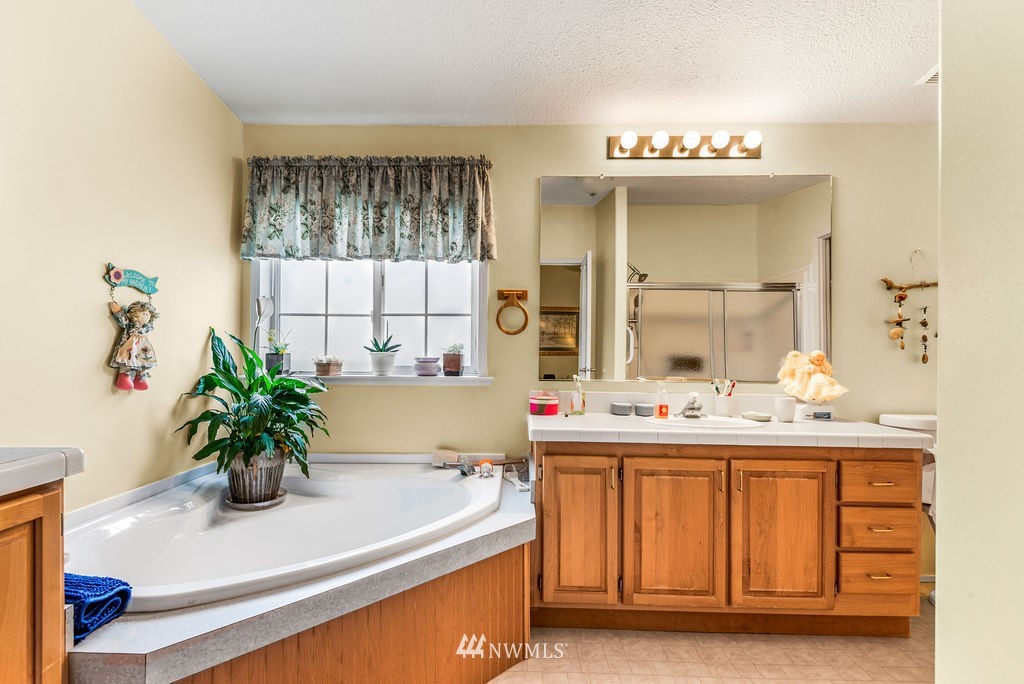 176 Stone Mill Road Kalama, WA 98625 - Photo 15 of 29 Gallery Image 15