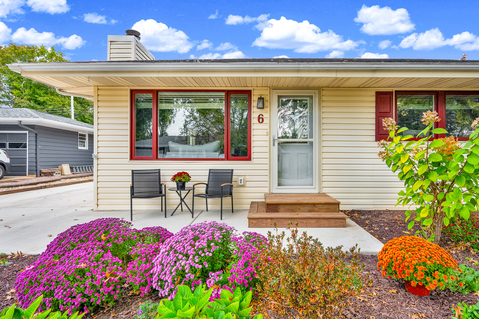 6 Wilmette Drive Normal, IL 61761 - Photo 4 of 50
