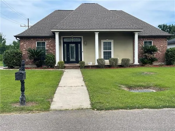 $260,000 | 672 Gardenia Street, Laplace, LA 70068
