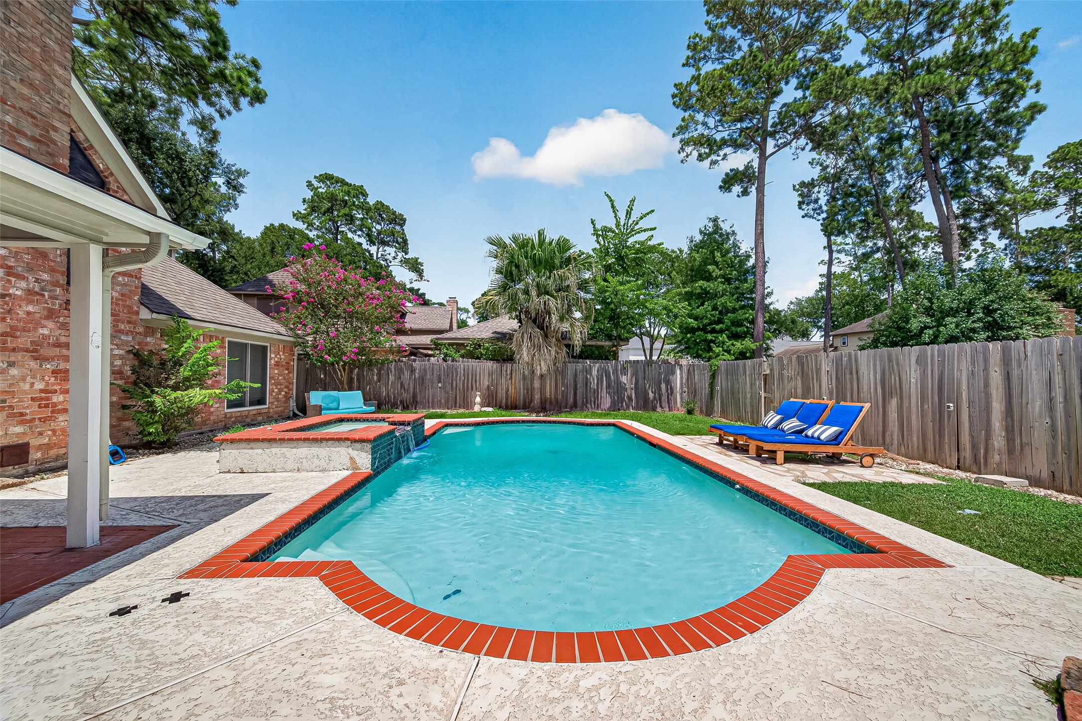 5919 Spring Creek Oaks Drive Spring, TX 77379 - Photo 8 of 35