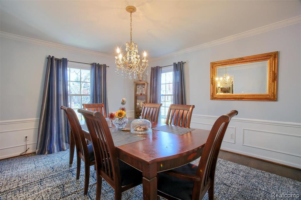 291 Touraine Road Grosse Pointe Farms, MI 48236 - Photo 7 of 35