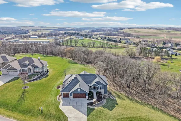 $1,149,900 | 6211 Amethyst Drive, Waunakee, WI 53597