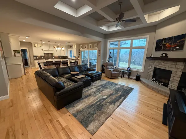 $1,149,900 | 6211 Amethyst Drive, Waunakee, WI 53597