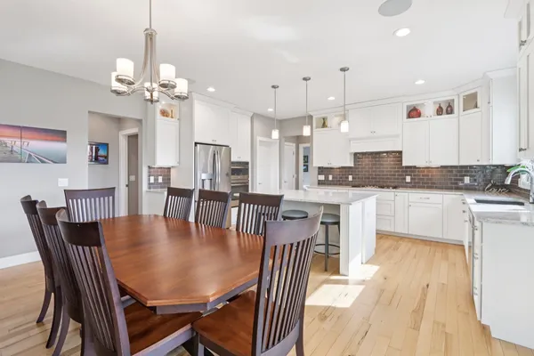 $1,149,900 | 6211 Amethyst Drive, Waunakee, WI 53597