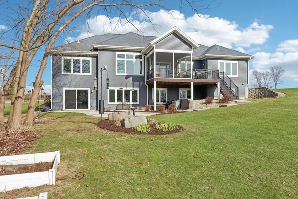 $1,149,900 | 6211 Amethyst Drive, Waunakee, WI 53597