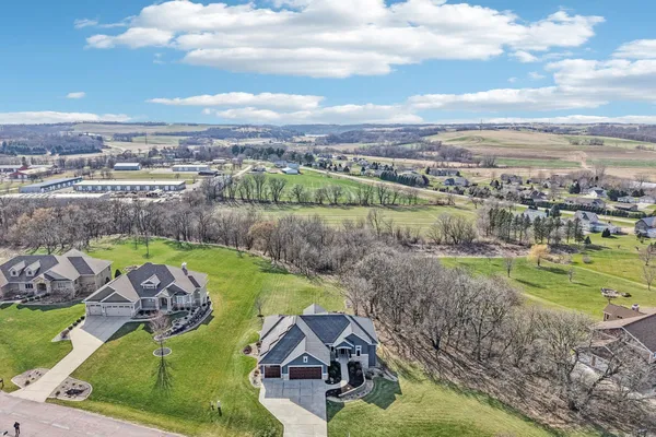 $1,149,900 | 6211 Amethyst Drive, Waunakee, WI 53597