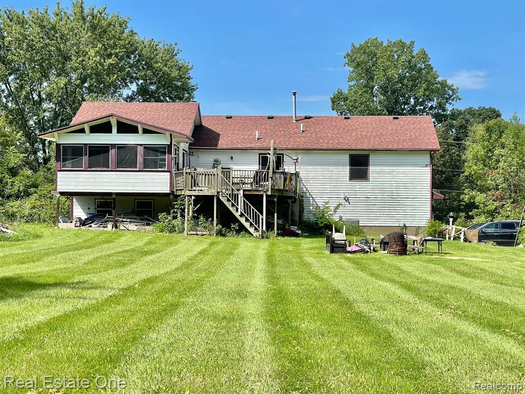 9426 Milford Road Holly, MI 48442 - Photo 8 of 9