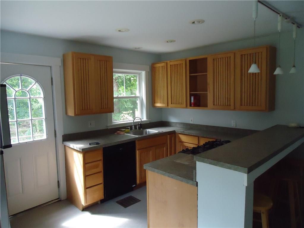 9 Shipyard Road Friendship, ME 04547 - Photo 2 of 15 kitchen