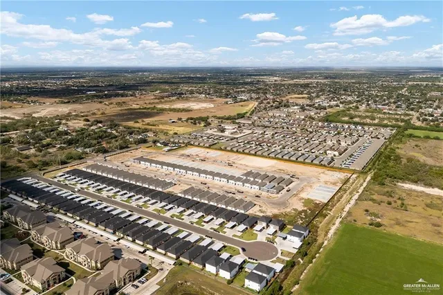 $1,050 | 2808 West Harrison Avenue, Unit 1, Alton, TX 78573