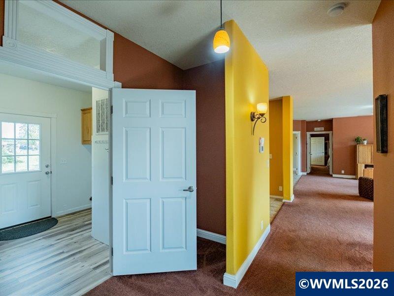 33842 Brewster Road Lebanon, OR 97355 - Photo 12 of 38