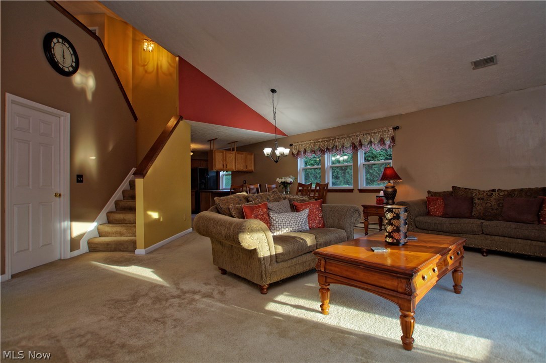 5203 Cline Road, Unit B Kent, OH 44240 - Photo 5 of 25 Gallery Image 5