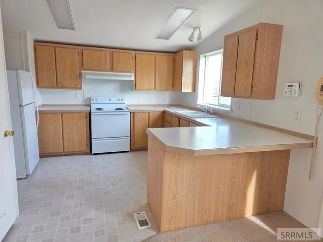 $179,900 | 1864 Falcon Circle West, Pocatello, ID 83204