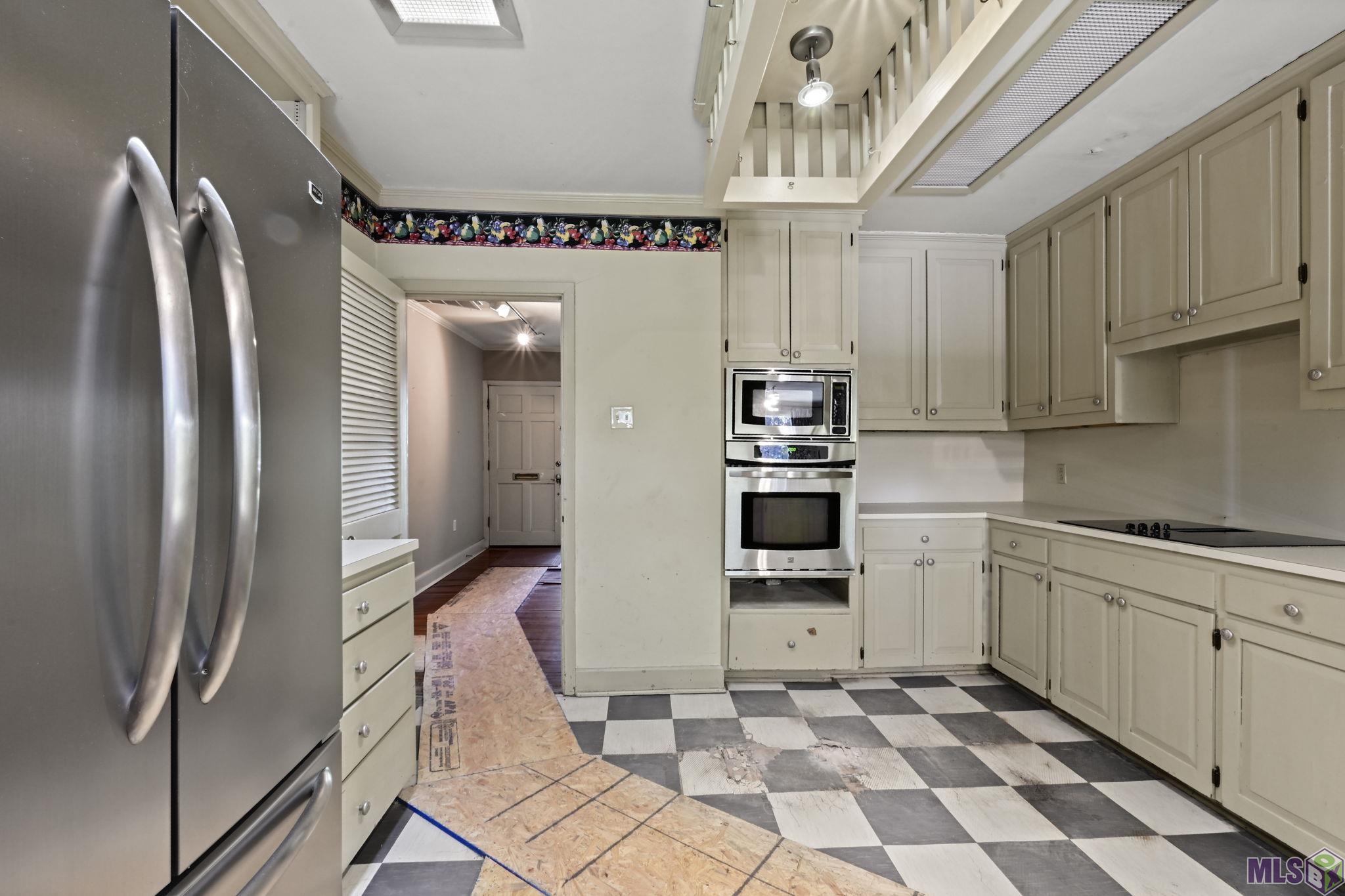 4755 Hyacinth Avenue Baton Rouge, LA 70808 - Photo 7 of 10 Gallery Image 7